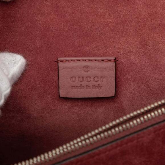 GUCCI Authentic Cream Shoulder Bag - Picture 7 of 9